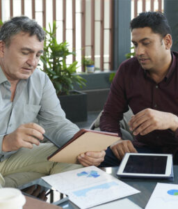 Contracts Attorney Agreements Drafting, Reviewing & Compliance